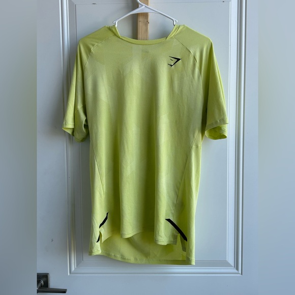 Gymshark | Yellow Short Sleeve Athletic Tee | Size XL - Picture 1 of 5